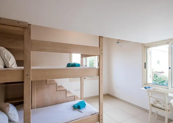 Artisan Seafront 7 Βίλα *