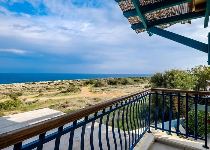 Βίλα Artisan Seafront 7