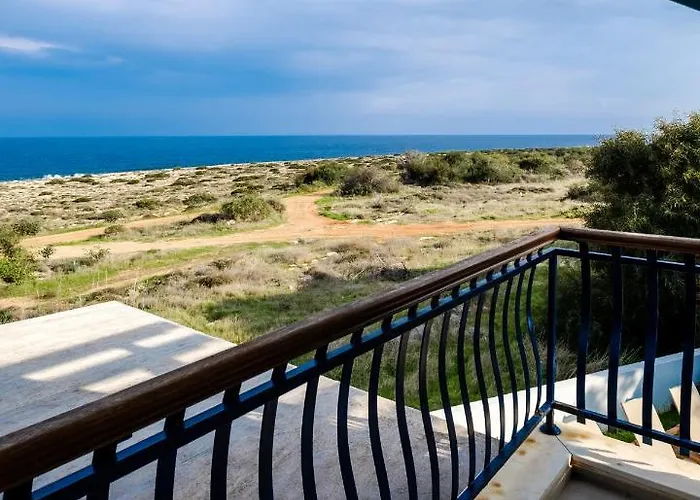 Βίλα Artisan Seafront 7