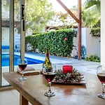 Villa Artisan Seafront 7 *