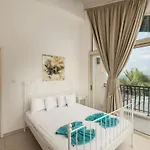 Artisan Seafront 7 Villa