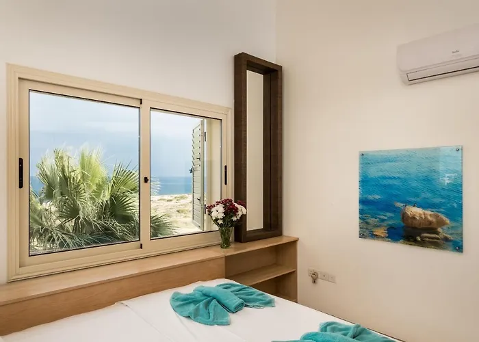 Villa Artisan Seafront 7 Protaras