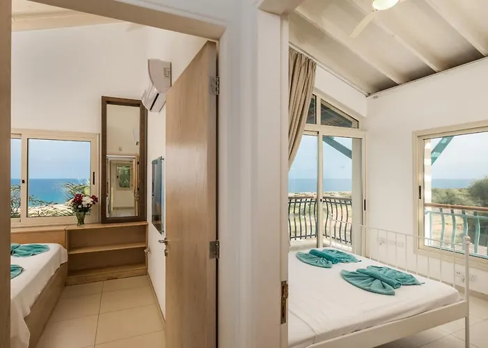 Artisan Seafront 7 Villa Protaras