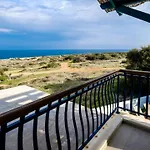 Βίλα Artisan Seafront 7