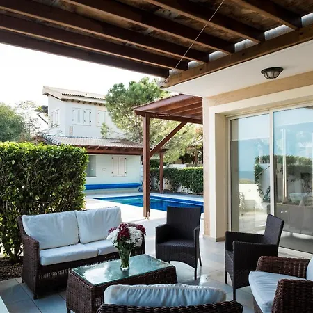 Artisan Seafront 7 * Πρωταράς